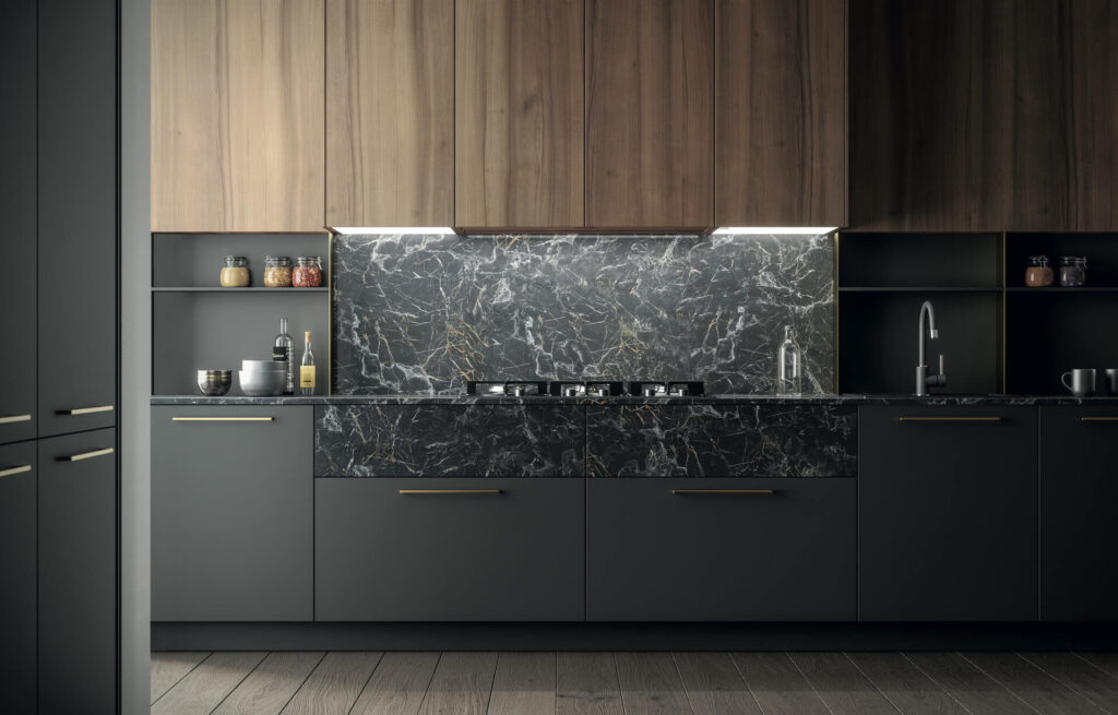 Euromobili Pinerolo - schienali attrezzati - 2